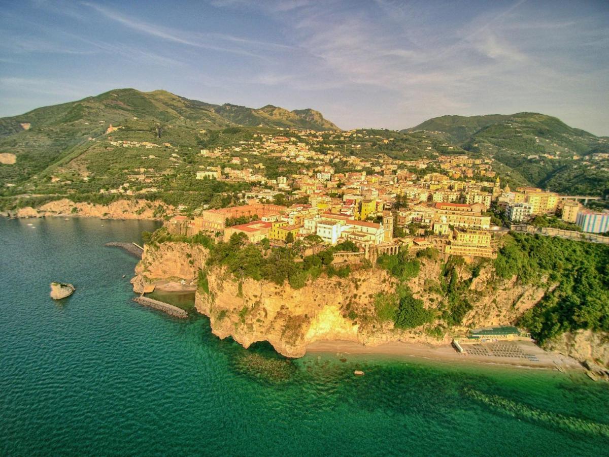 Hotel Oriente Vico Equense Exterior photo